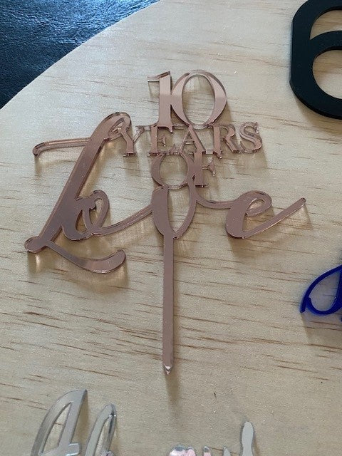 Personalised Wedding / Engagement Cake Topper