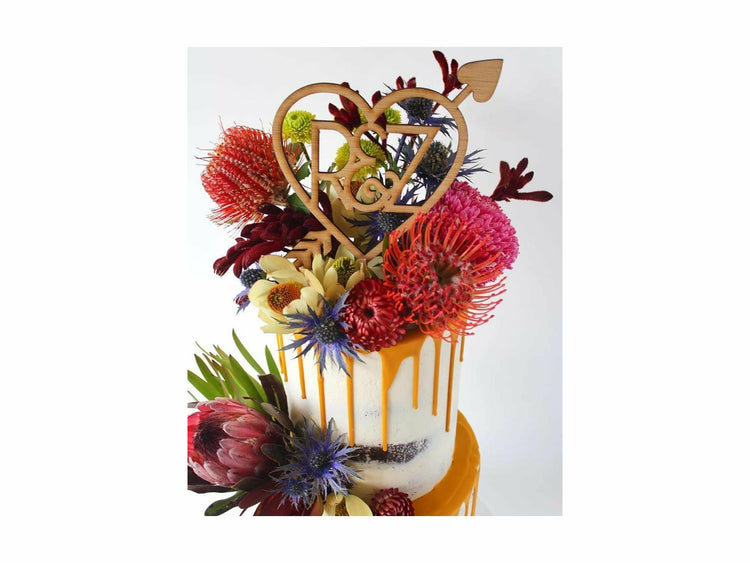 cake toppers,wedding cake,cake decorating