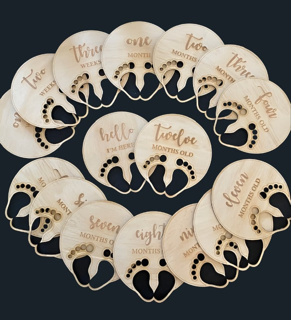 Baby Birth Announcement Wooden disc