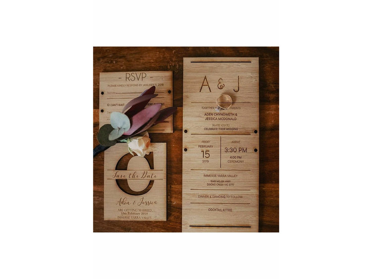 wedding,invitations,wooden,crafted