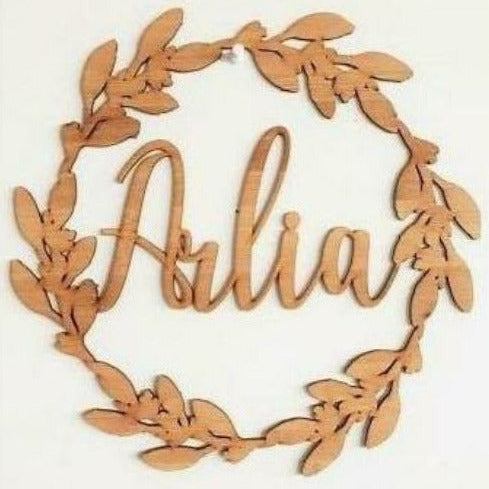 wreath,wooden,engraving,baby name
